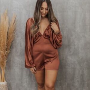 Long Sleeve Romper in Camel Size Small